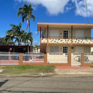  Holiday home Bright 2br In Aguadilla 7 Mins To Beaches 2nd Floor Retreat